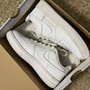 Nike air forces 5Y